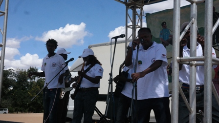 Makueni artistes during the launch of Jukumu Letu at Unoa grounds in Makueni