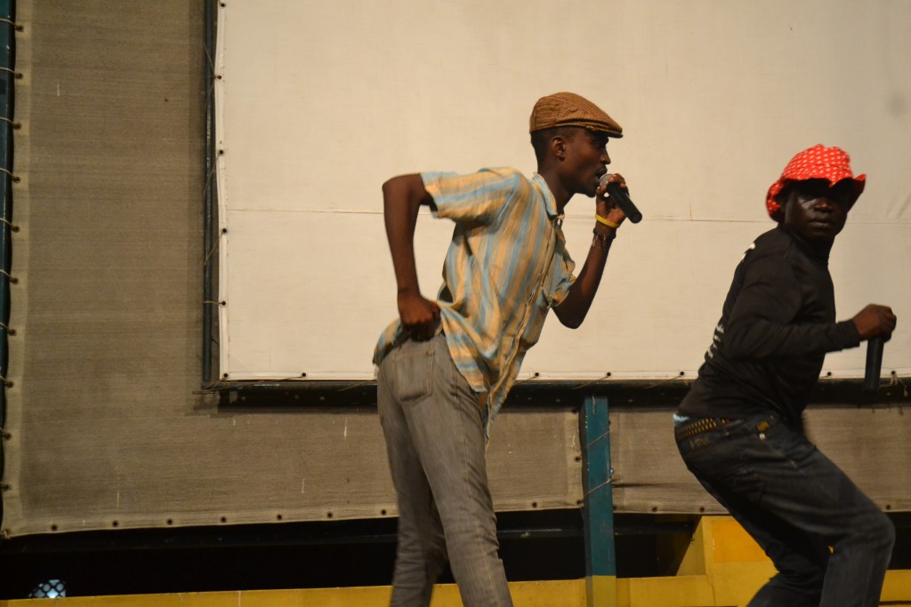 Comedian Entertains in Mombasa Last Word Standing Event